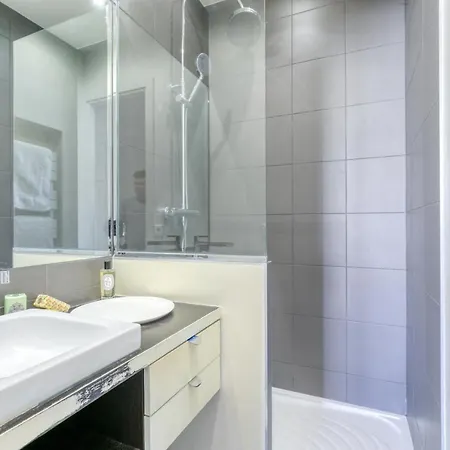 Apartment Superbe De 129m2, 3 Ch-neuilly 2 Min Paris Neuilly-sur-Seine