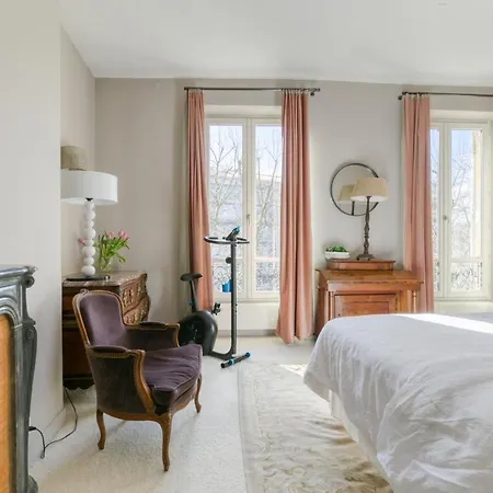 Apartment Superbe De 129m2, 3 Ch-neuilly 2 Min Paris *